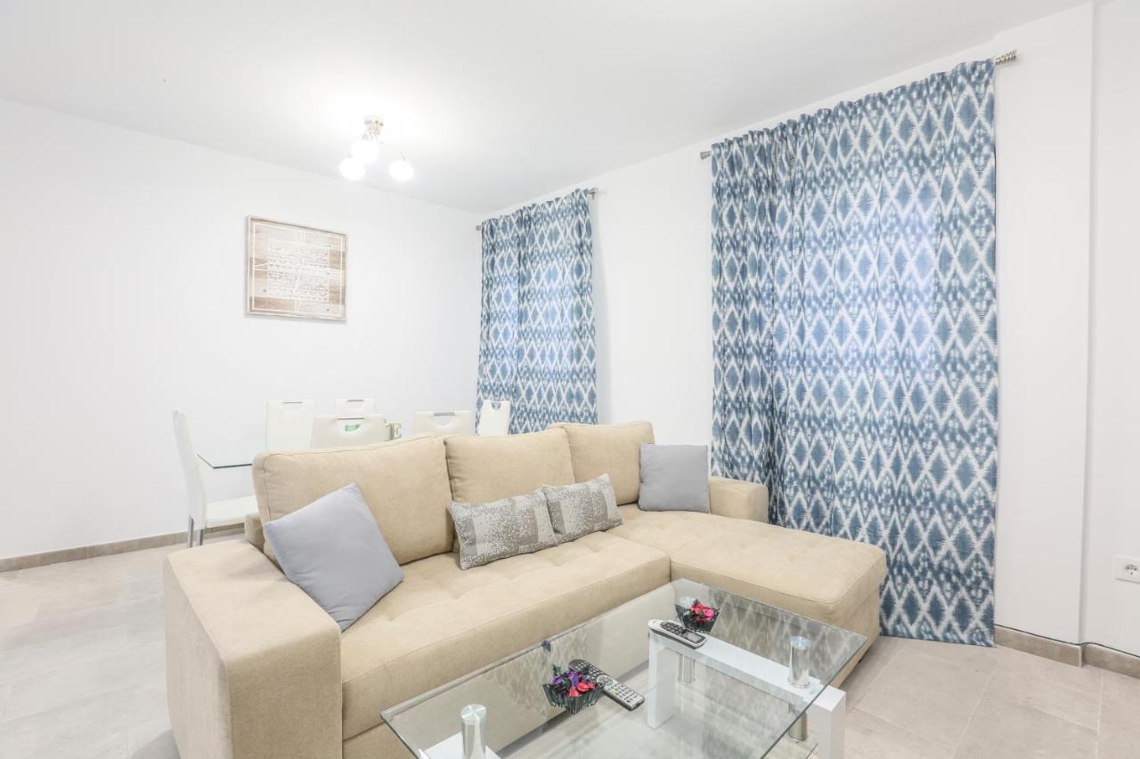 Apartamento Sol Siviglia Esterno foto